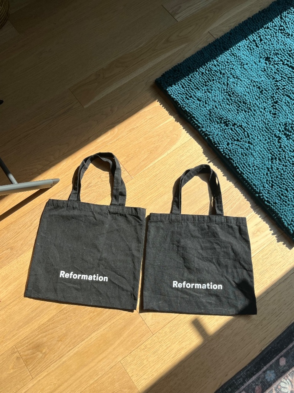 Reformation tote bags - black